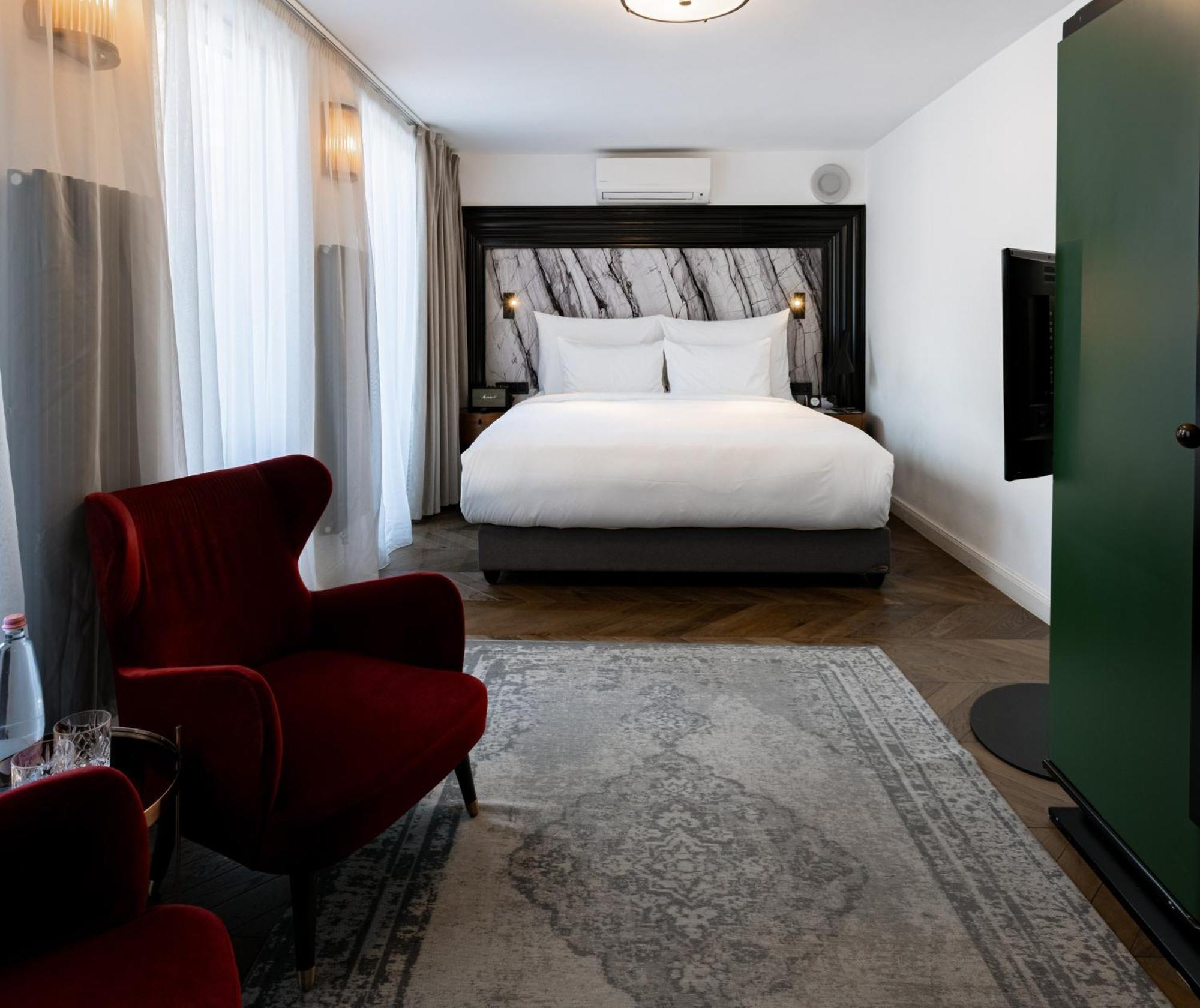 Collect - Adults Only Hotel 4*
