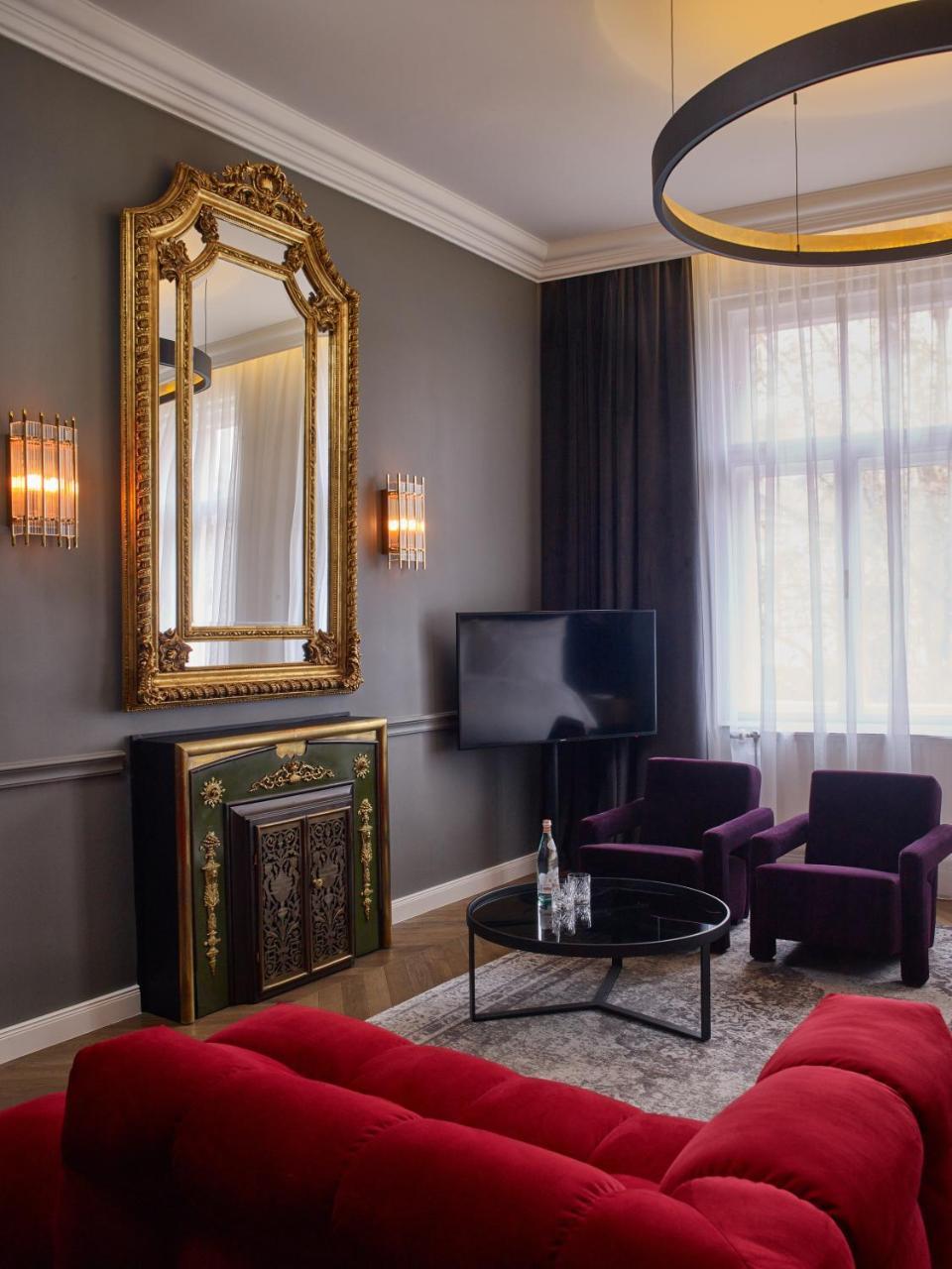 Collect - Adults Only Hotel Budapeste